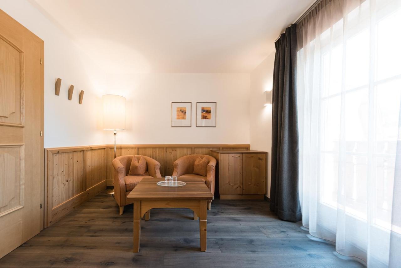 Hotel Alpenflora 카스텔로토 외부 사진
