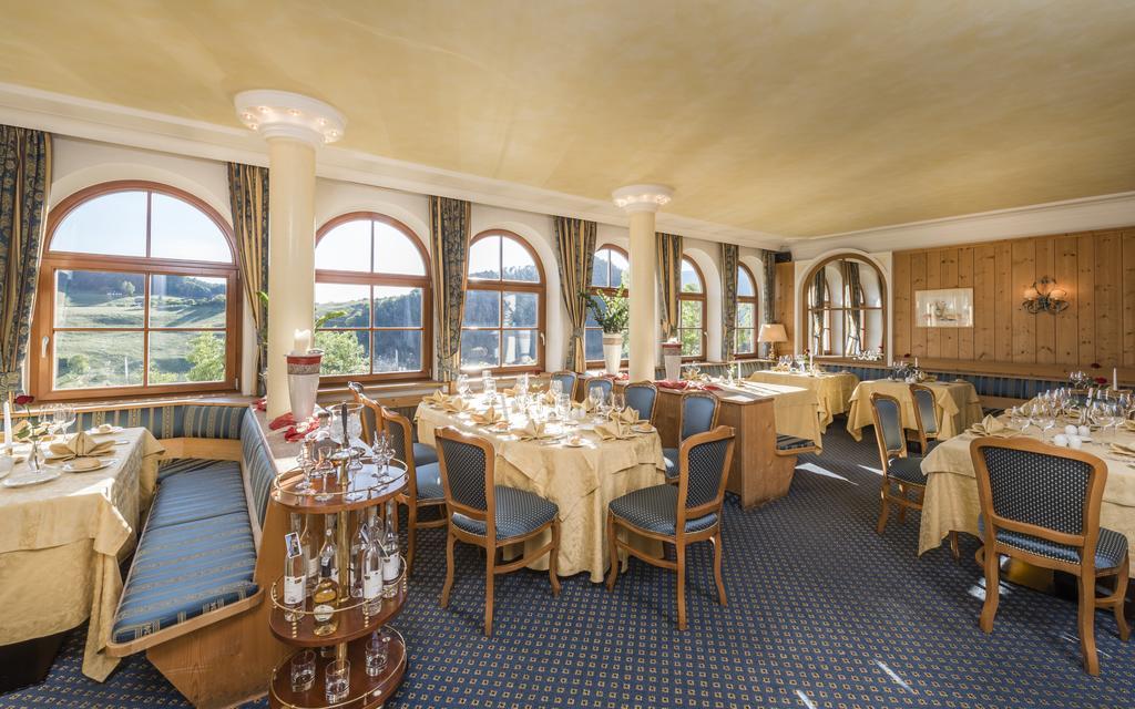 Hotel Alpenflora 카스텔로토 외부 사진